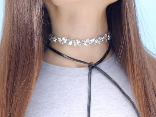 Long Tassel Choker Necklace with Crystal    | Ideana