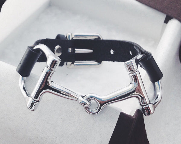 Leather Horse Bit Bracelet for Men D3976 | Ideana