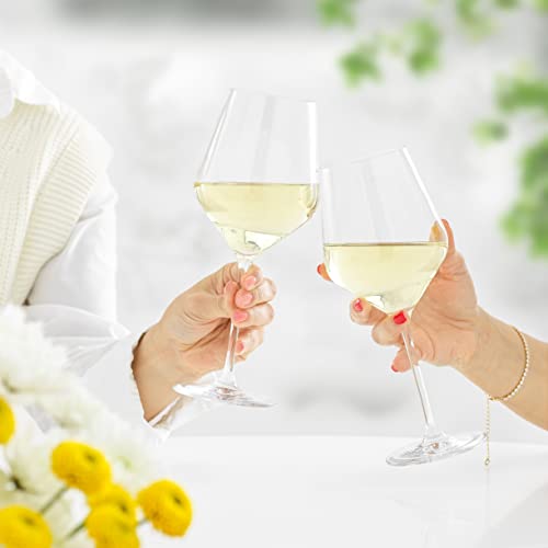 JoyJolt Layla White Wine Glasses, Set of 4 Italian Glasses, 13.5 oz Clear – Made in Europe