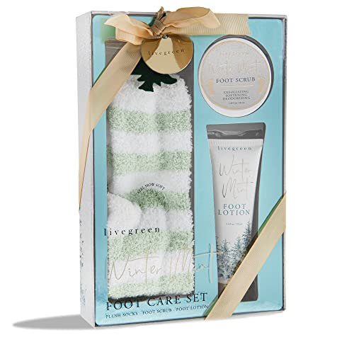 Live Green Bath and Body Gift Set- Foot Spa Set with Fuzzy Socks, Lotion, and Scrub (Winter Mint)