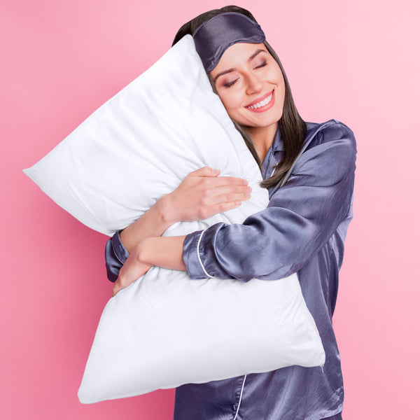 Utopia Bedding Waterproof Pillow Protector Zippered (2 Pack) Queen – Bed Bug Proof Pillow Encasement 20 x 28 Inches