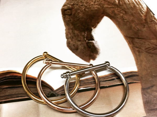 Horseshoe Cuff Bracelet Stainless Steel    | Ideana