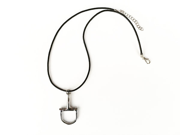 Horse Necklace with Stirrup Snaffle Bit B2667 | Ideana